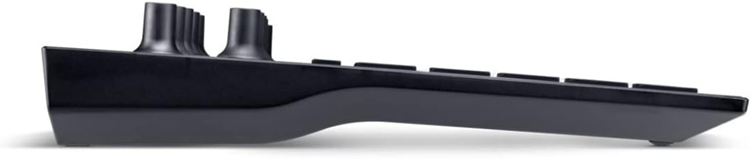 Novation Circuit Tracks Groovebox Bundle with 4-Port USB 3.0 Hub, 32GB microSD Card, and 1/4-Inch TRS Cables (2-Pack) (5 Items)