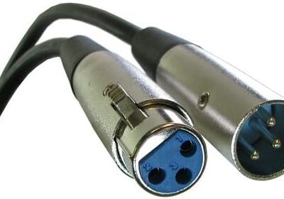 sE Electronics sE2200 Studio Condenser Cardioid Microphone with Isolation Pack plus XLR-XLR Cable and Pop Filter