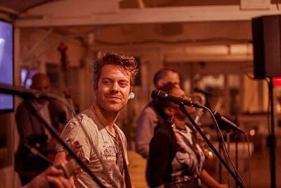 Electro-Voice ND86 Dynamic Supercardioid Vocal Microphone, Black