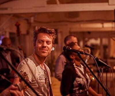 Electro-Voice ND86 Dynamic Supercardioid Vocal Microphone, Black