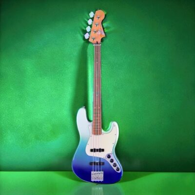 51Xd4j G5eL. AC Fender Player Plus Jazz Bass, Belair Blue, Pau Ferro Fingerboard