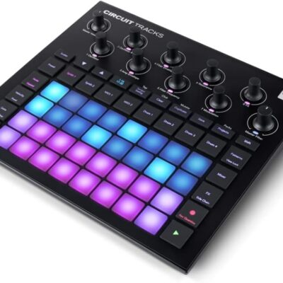 51rt65eermS. AC SL1250 Novation Circuit Tracks Groovebox Bundle with 4-Port USB 3.0 Hub, 32GB microSD Card, and 1/4-Inch TRS Cables (2-Pack) (5 Items)