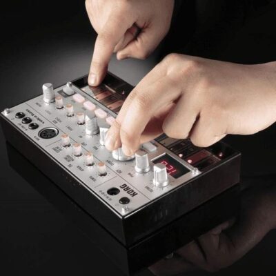 Korg Volca Bass Analog Synthesizer w/Three Oscillators and 16-step Sequencer