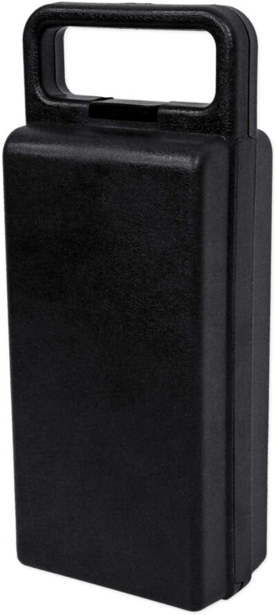 615kwdME6zL. AC SL1500 Audiosavings Bundle: Novation Circuit Tracks MIDI USB Rechargeable Groovebox w/Synths/Drums/Sequencer Bundle with Rockville RMC-XLR High-End Metal DJ Handheld Wired Microphone Mic w 2 Cables (2 Items)