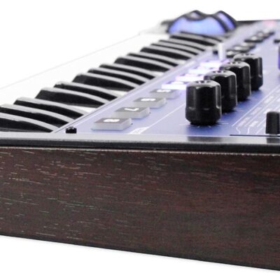 Novation MiniNova Analogue Modelling Compact 37 Mini-key Synth – Tough, compact, powerful mini-synth with pitch-correcting effect vocoder, 256 onboard sounds and five effects per voice layering Blue