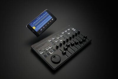 Korg Nanokontrol Studio Bluetooth/USB MIDI Control Surface with 8 Faders & Backlit Switches