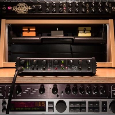 IK Multimedia AXE I/O + AmpliTube 5 MAX Bundle