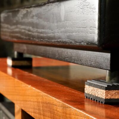 61FvPefCBbL. AC SL1500 Sound Isolation Pads. Cork Pads for Turntables to Reduce Vibration & Skipping (1 Pack of 4)