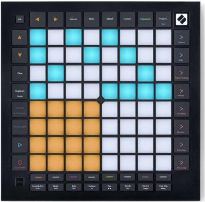 Novation Launchpad Pro MK3 USB MIDI Ableton Live Controller Bundle with 4-Port USB 3.0 Hub (2 Items)