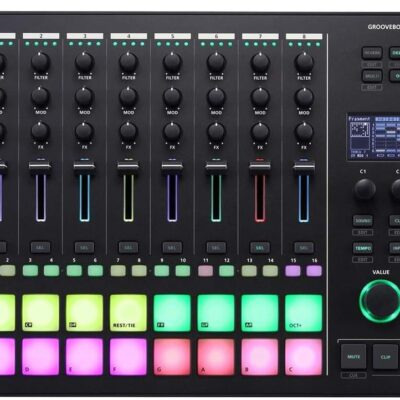 61LSVnGq1L. AC SL1200 Roland MC-707 Groovebox Professional Music Production Workstation (MC-707), Standard