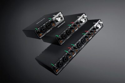 Roland RUBIX22 2-In 2-Out USB Audio Interface Bundle with Instrument Cable