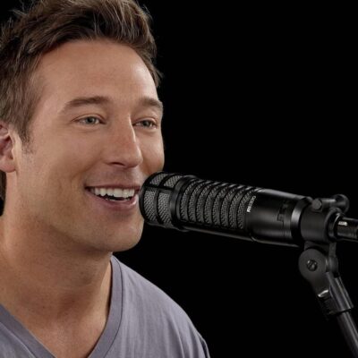 Electro-Voice RE320 Large Diaphragm Dynamic Vocal Microphone