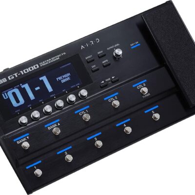 Boss GT-1000 Guitar Effects Processor Bundle with Gearlux Instrument Cable, Patch Cable, and Picks