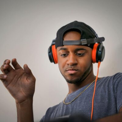 61Rx5gP3zWL. AC SL1366 Pioneer DJ HDJ-CUE1 On-Ear Wired Headphones, Dark Silver