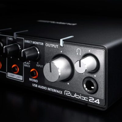 Roland RUBIX22 2-In 2-Out USB Audio Interface Bundle with Instrument Cable
