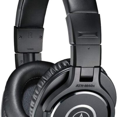 61jddaYwWL. AC SL1000 Audio-Technica ATH-M40x Professional Studio Monitor Headphone, Black, with Cutting Edge Engineering, 90 Degree Swiveling Earcups, Pro-Grade Earpads/Headband, Detachable Cables Included