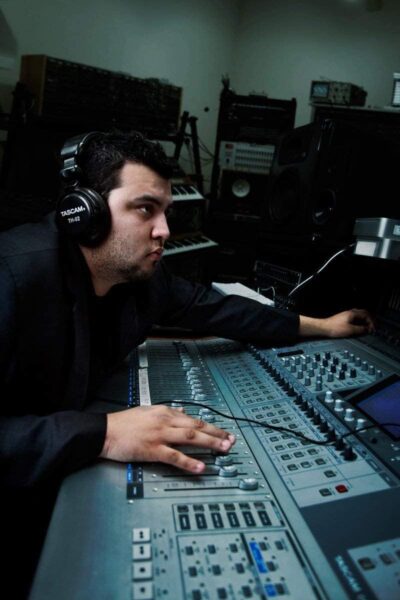 TASCAM Mixcast 4 Four-Person Podcast Kit with Mic and Headphones