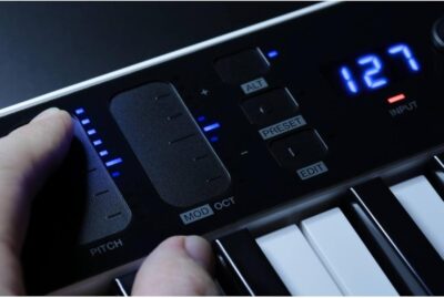 IK Multimedia iRig Keys I/O 25-keys Midi Controller with 24-bit up to 96kHz Audio Interface for iPhone/iPad, Android and Mac/PC