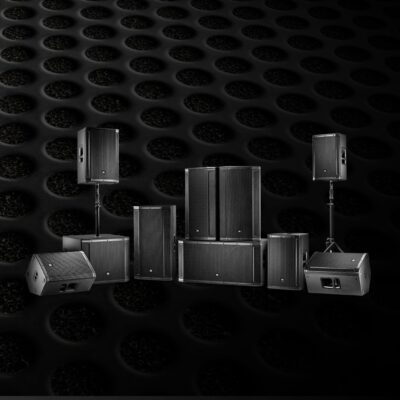 71 Hqh9TAqL. AC SL1398 JBL Professional SRX828SP Portable, Active, Amplified, Powered Dual 18 Inch Subwoofer System. 2000 Watt Peak Crown Amplifier. DJ, PA, Stage. Black