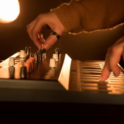 Arturia – MicroFreak Synthesizer Keyboard – 25-Key Hybrid Synth with PCB Keyboard, Wavetable & Digital Oscillators, Analog Filters