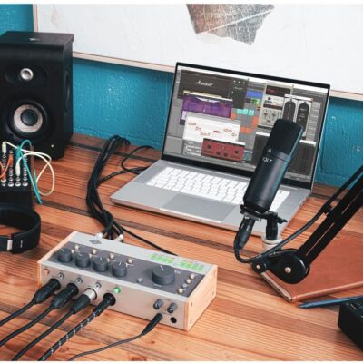 717E05rJosL. AC SL1200 Universal Audio Volt 476p USB Audio Interface