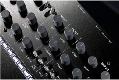 Korg minilogue xd 37-key Polyphonic Analog Synththesizer w/ 16-step Sequencer, 4 Voices and OLED Oscilloscope (MINILOGUEXD)