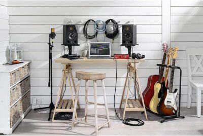 Focusrite Clarett+ 2Pre USB-C Bus-Powered Audio Interface for Music Production, with Two Professional Quality Pre-Amps and Powerful and Transparent Headphone Outputs/Instrument Inputs