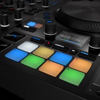 Native Instruments Traktor Kontrol S4 Mk3 DJ Controller (25221)