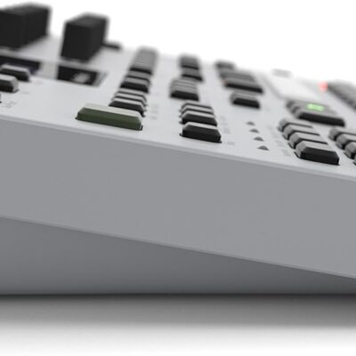 Elektron Analog Four MKII 4-Voice Analog Desktop Synthesizer and CV Sequencer