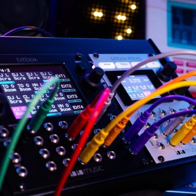 1010music Bitbox mk2 Eurorack Performance Sampler with Touchscreen – Black