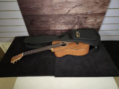 Martin LXK2 Little Martin Koa Pattern HPL Top with Padded Gigbag