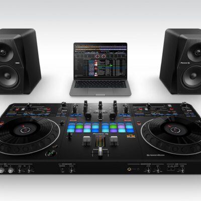 Pioneer DJ DDJ-REV5 Scratch-Style 2-channel performance DJ controller (Black)