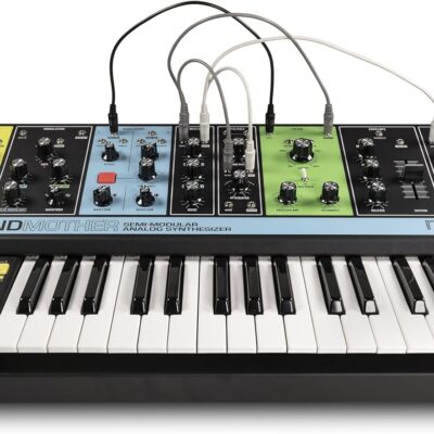 MOOG Grandmother Semi-Modular Analog Keyboard Synthesizer with 32 Keys, Built-In Arpeggiator, Sequencer and Spring Reverb Tank