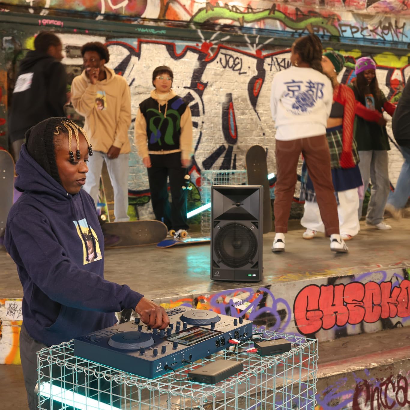 AlphaTheta OMNIS-Duo Portable All-in-One Battery Powered DJ Controller