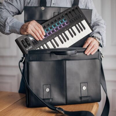 M-VAVE 37 Key USB MIDI Keyboard Controller With 16 Backlit Drum Pads, Bluetooth Semi Weighted Professional dynamic keybed 8 Knobs and Music Production,Software Included (37 Key Black)