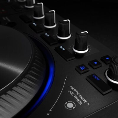 Native Instruments Traktor Kontrol S4 Mk3 DJ Controller (25221)