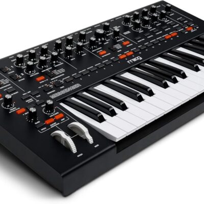 MOOG Messenger – Next-Gen Monophonic Analog Keyboard Synthesizer with 32 Keys, 64-Step Sequencer, 256 Presets and RES BASS Compensation