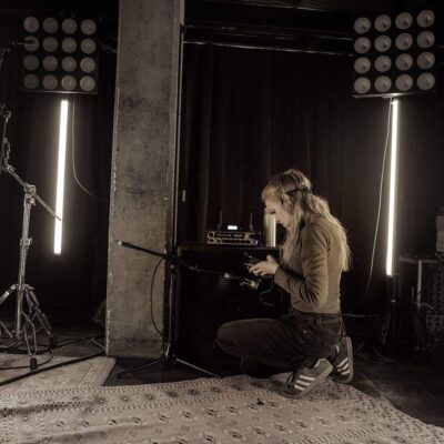 71wgMRzAG3L. AC SL1192 Shure BETA 52A Kick Drum Microphone – Supercardioid Dynamic Mic with High Output Neodymium Element, Locking Stand Adapter, Durabl Steel Mesh Grille and Shock Mount