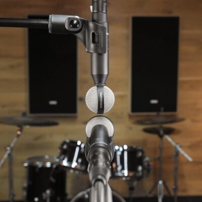 beyerdynamic M 130 Dynamic Double-Ribbon Microphone (Figure-Eight) Ideal for Stereo, Ambience and Instrument Recordings *New* with Extraordinary Sound Character, Handmade in Germany