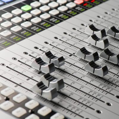 PreSonus StudioLive Series III 32SC Digital Console Mixer with Studio One Pro Software