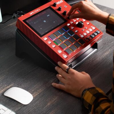 Sound Addicted – Ergonomic Stand for MPC ONE+ | 25° Tilt Reduces Neck and Back Pain During Your Beat Production