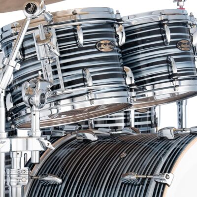 Pearl Masters Maple Pure 4-PC Shell Pack Black Oyster Swirl Custom Lacquer Custom Lacquer with R2 Air 12mm Vertical Tom Mount (Cymbals and Hardware Not Included)