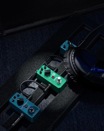 Donner Reverb Guitar Pedal, Verb Square Digital Reverb 7 Modes Room, Hall, Church, Spring, Plate, Studio, Mod, True Bypass