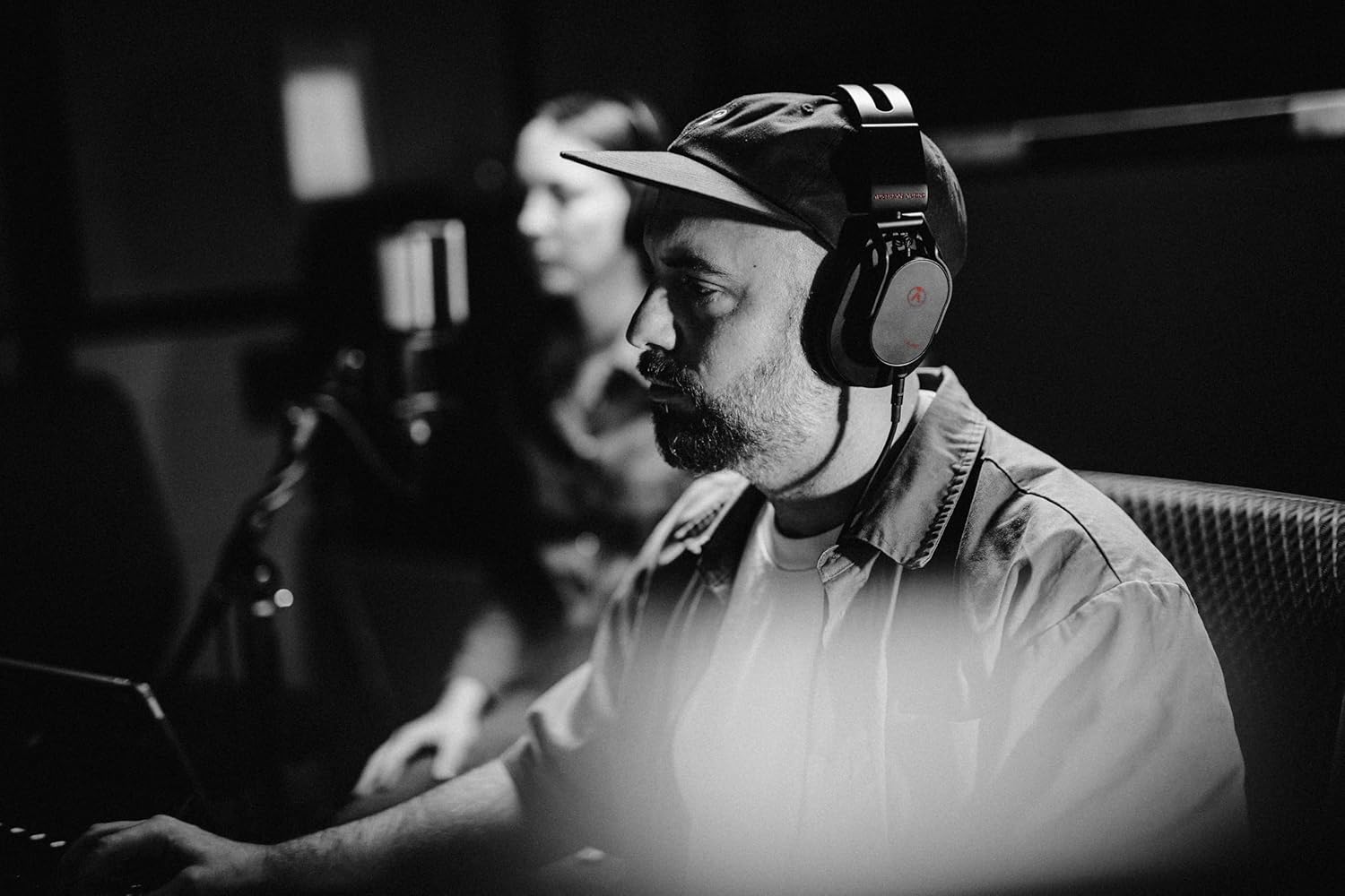 Austrian Audio – Hi-X60 Professional Closed-Back Over-Ear Headphones