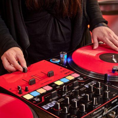 Pioneer DJ DJM-S5 2-channel Mixer for Serato DJ,Red/Black