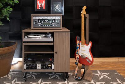 Gator Frameworks Elite Furniture Series 8U Wood Desktop Studio Rack in Standard Black Finish (GFW-ELITERK-8U-BLK)