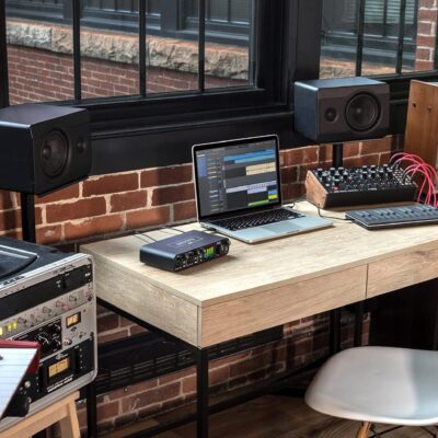 MOTU M4 4×4 USB-C Audio Interface