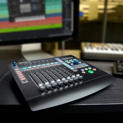 81jtD1 HOgL. AC SL1500 PreSonus FaderPort 8 DAW Controller with Studio One Pro Software