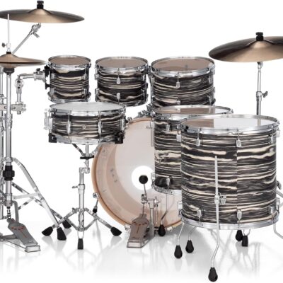 Pearl Decade Maple Artisan Limited Edition 7-pc. Shell Pack With All Maple Shells, Satin Lacquer Finish Black Satin Marble