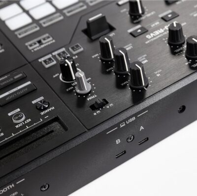 Pioneer DJ DDJ-REV5 Scratch-Style 2-channel performance DJ controller (Black)